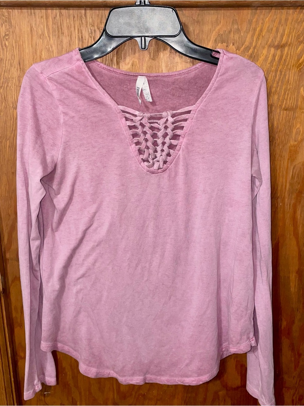 2 Mudd Long Sleeve Pink & Blue Tie-Dye Size Juniors XS - Picture 11 of 12
